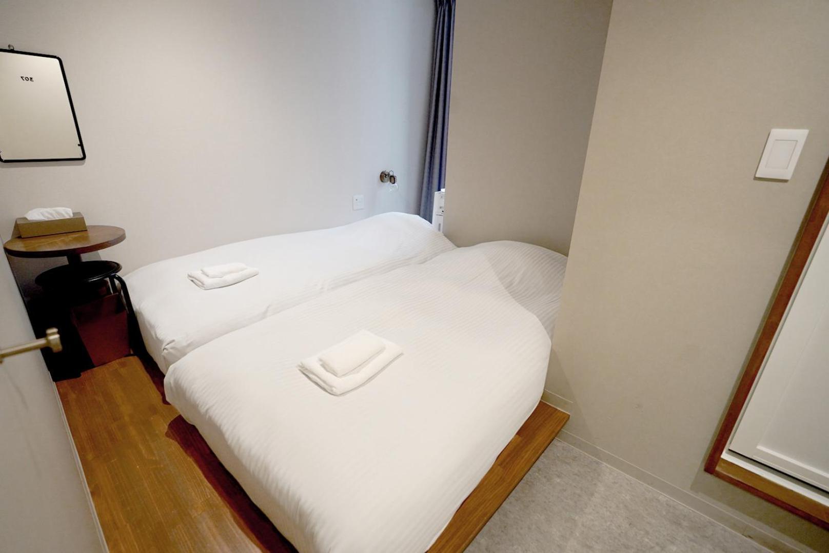 &And Hostel Shinsaibashi East Осака Номер фото