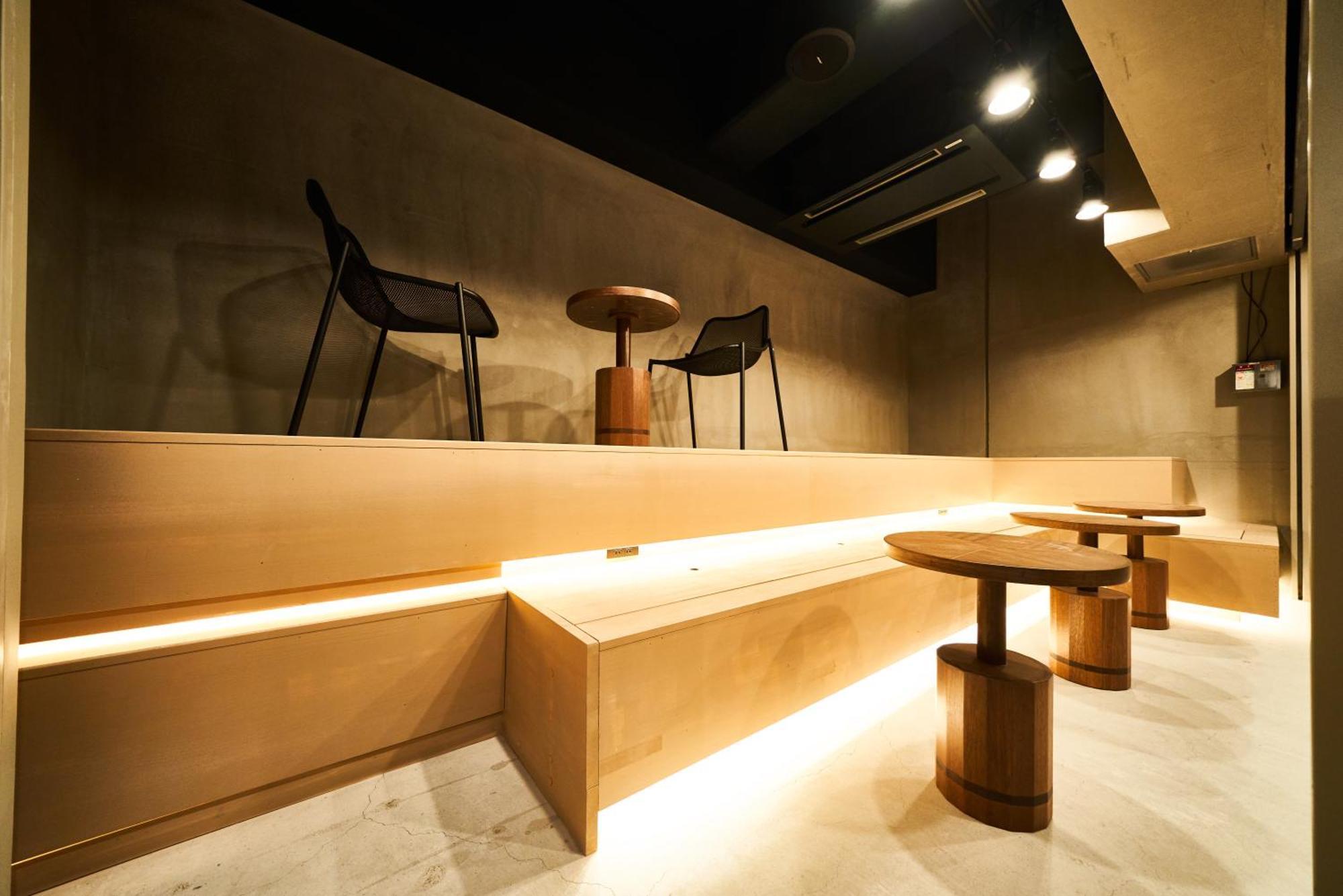&And Hostel Shinsaibashi East Осака Екстер'єр фото